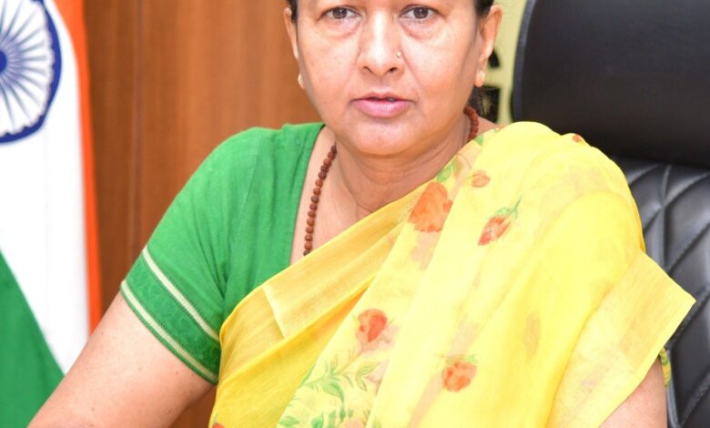 युवाओं के प्रशिक्षण के लिये नए बैच शुरू करने के निर्देश