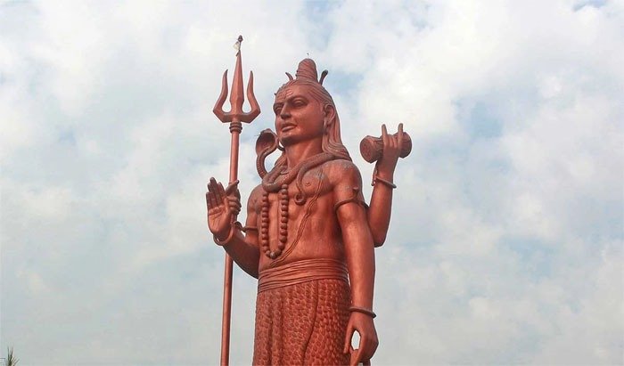 महादेव के व्यक्तित्व से सीखें कैसे लाएं संतुलन